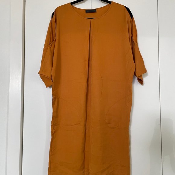 Ochre Manolo Dress by Storm & Marie Size 34 - Picture 5 of 7